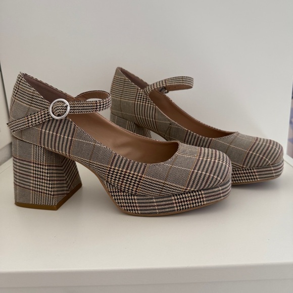 Steve Madden Mary Jane Pump Neutral Plaid Fabric Upper Chunky Heel Size 8 M - Picture 5 of 14
